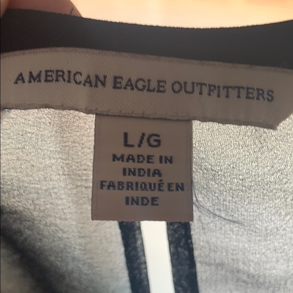 Blouse ๐ - Picture 3 of 3